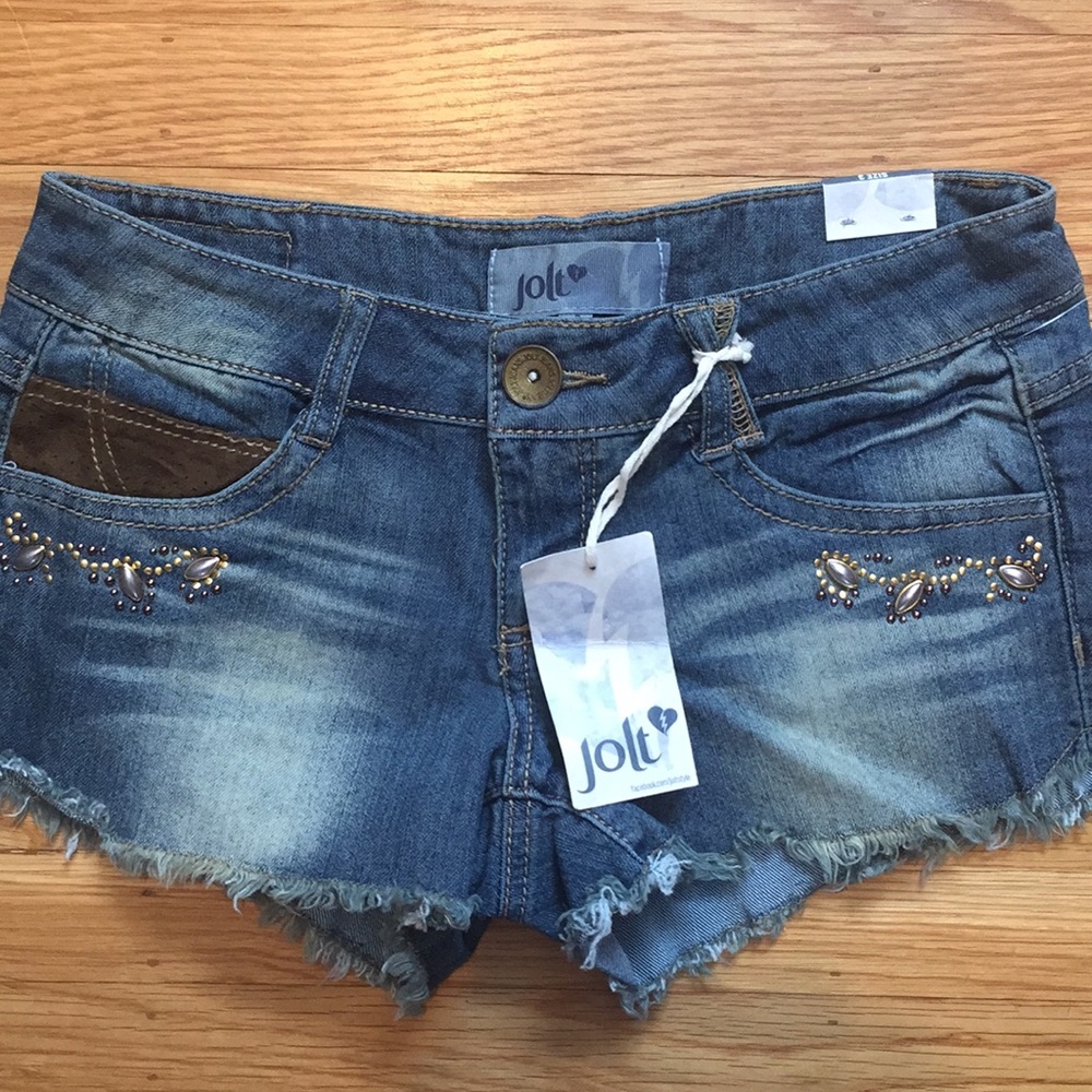 Cute jean shorts!!!